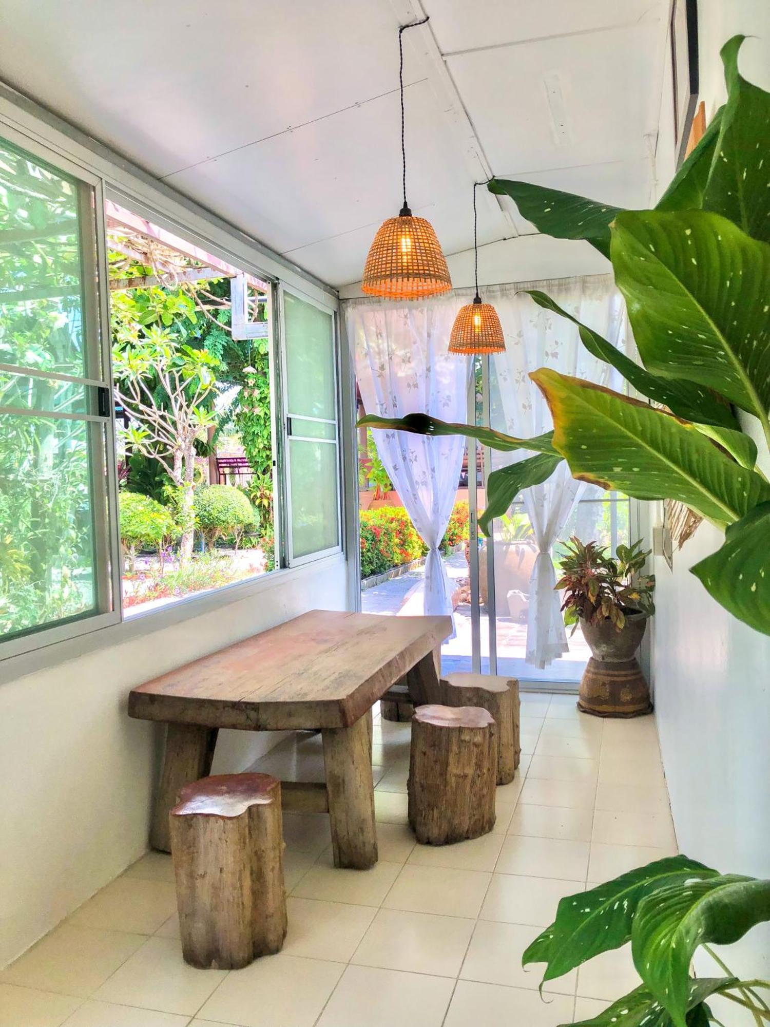 River Flow House Bangtanod Photharam Bagian luar foto