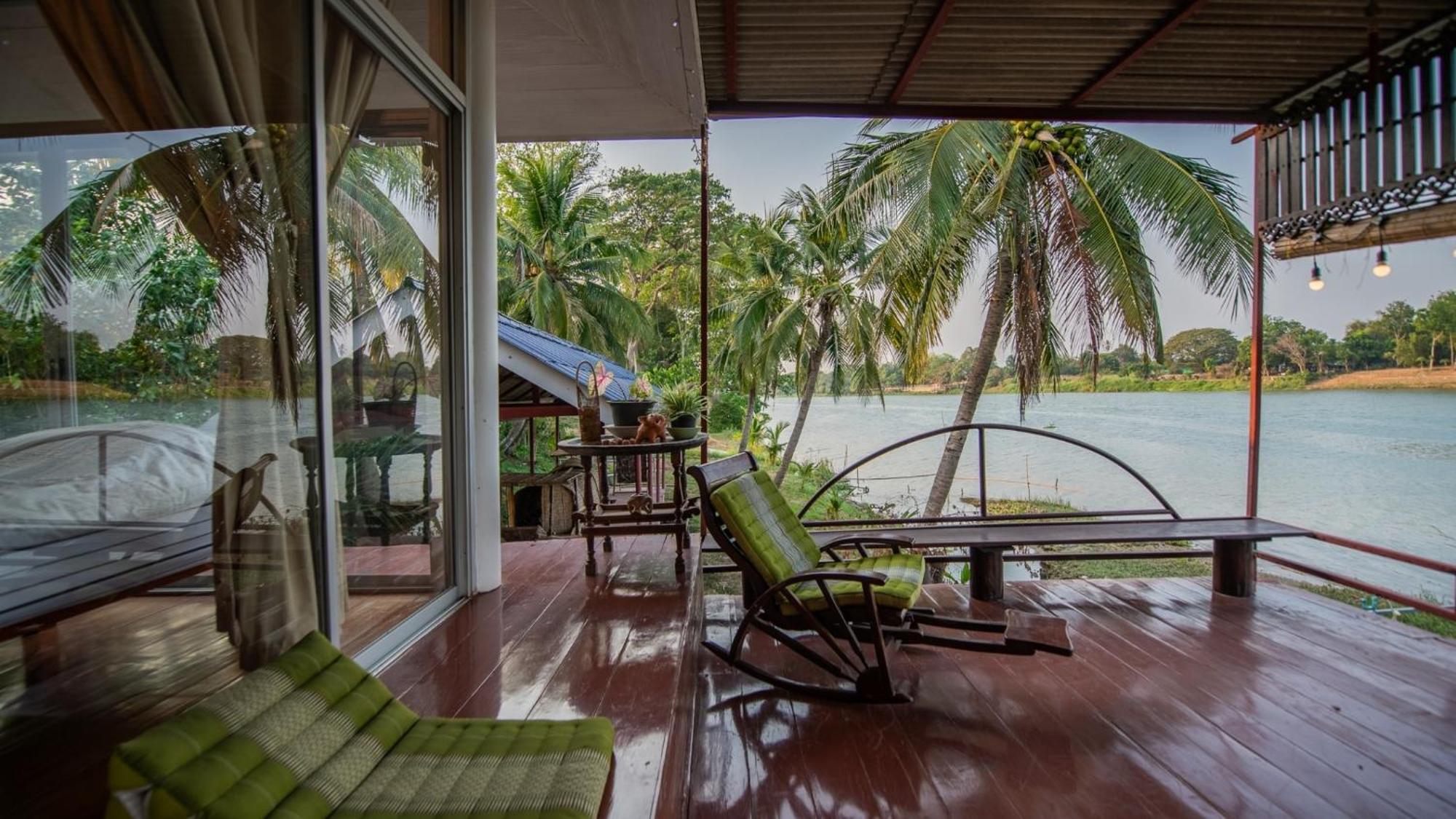 River Flow House Bangtanod Photharam Bagian luar foto